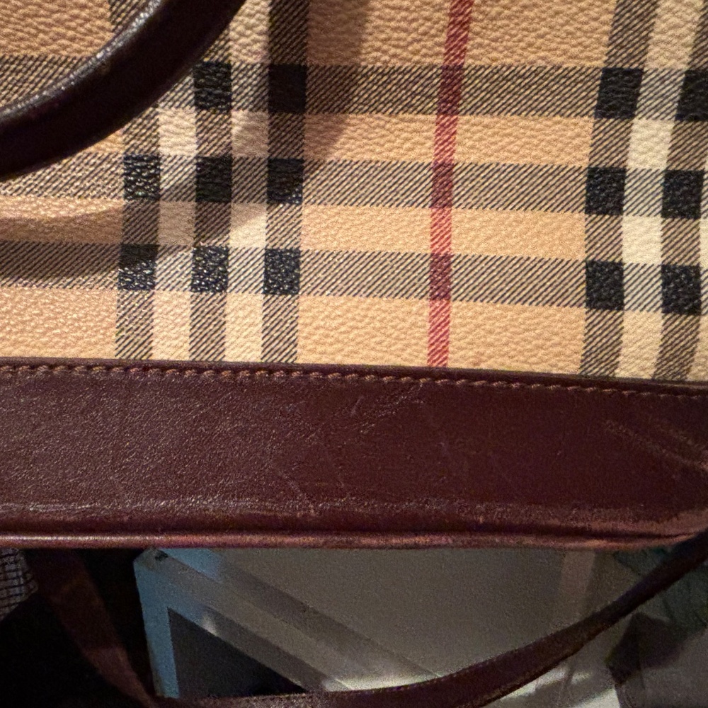 Burberry bag - Picture 5 of 6